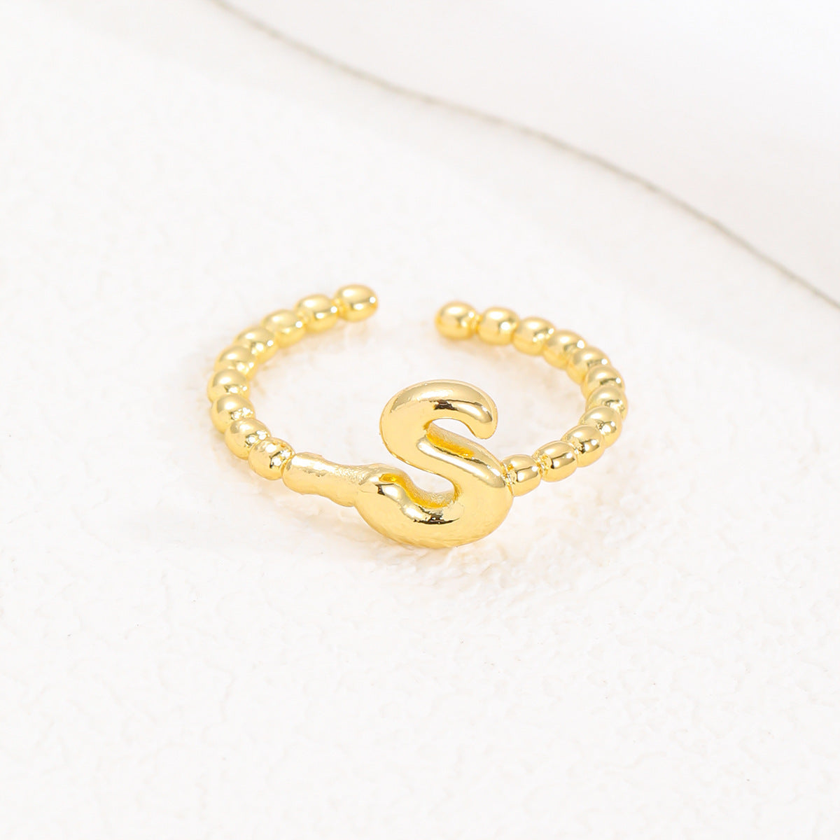 Statement Lady 18K Gold Glossy Brass Balloon Letter Ring