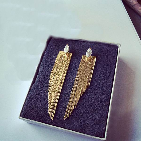 Statement Lady Gold Tassel Earrings