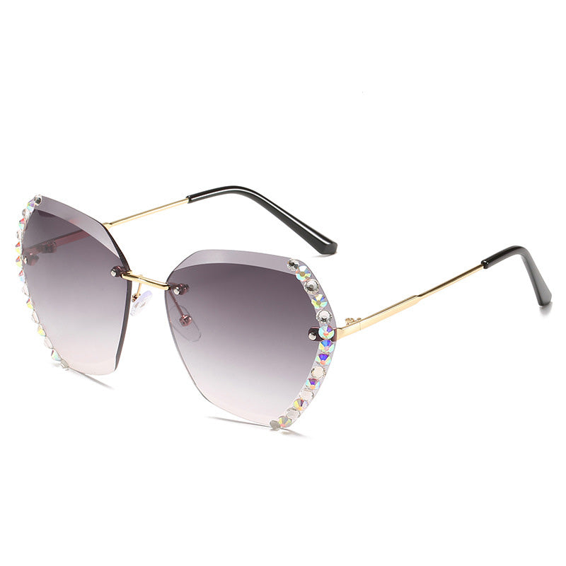 Spectacles On Rimless Diamond-Studded Polygonal Sunglasses