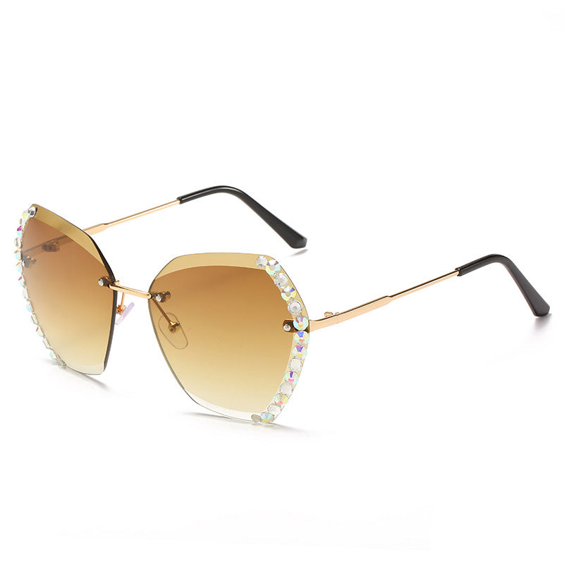 Spectacles On Rimless Diamond-Studded Polygonal Sunglasses