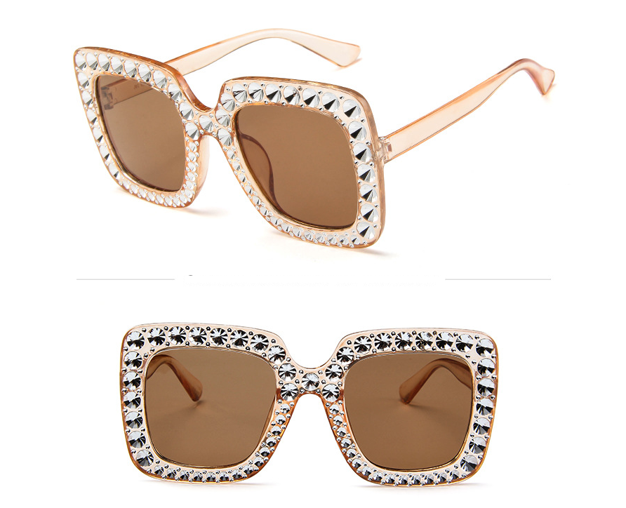 Spectacles On Shining Diamond Big Frame Sunglasses