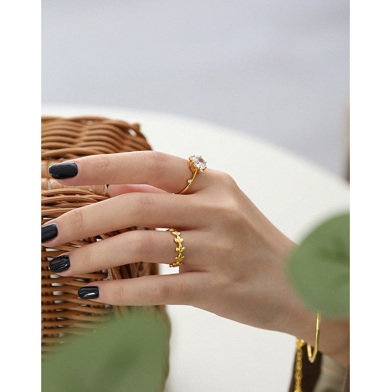 Statement Lady Olive Branch Ring