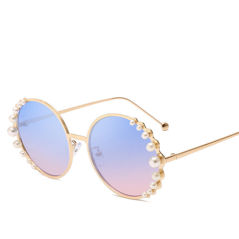 Spectacles On Pearl Round Frame Ladies Sunglasses