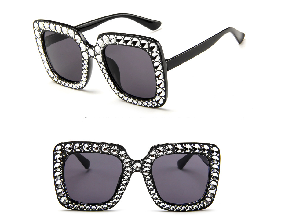 Spectacles On Shining Diamond Big Frame Sunglasses